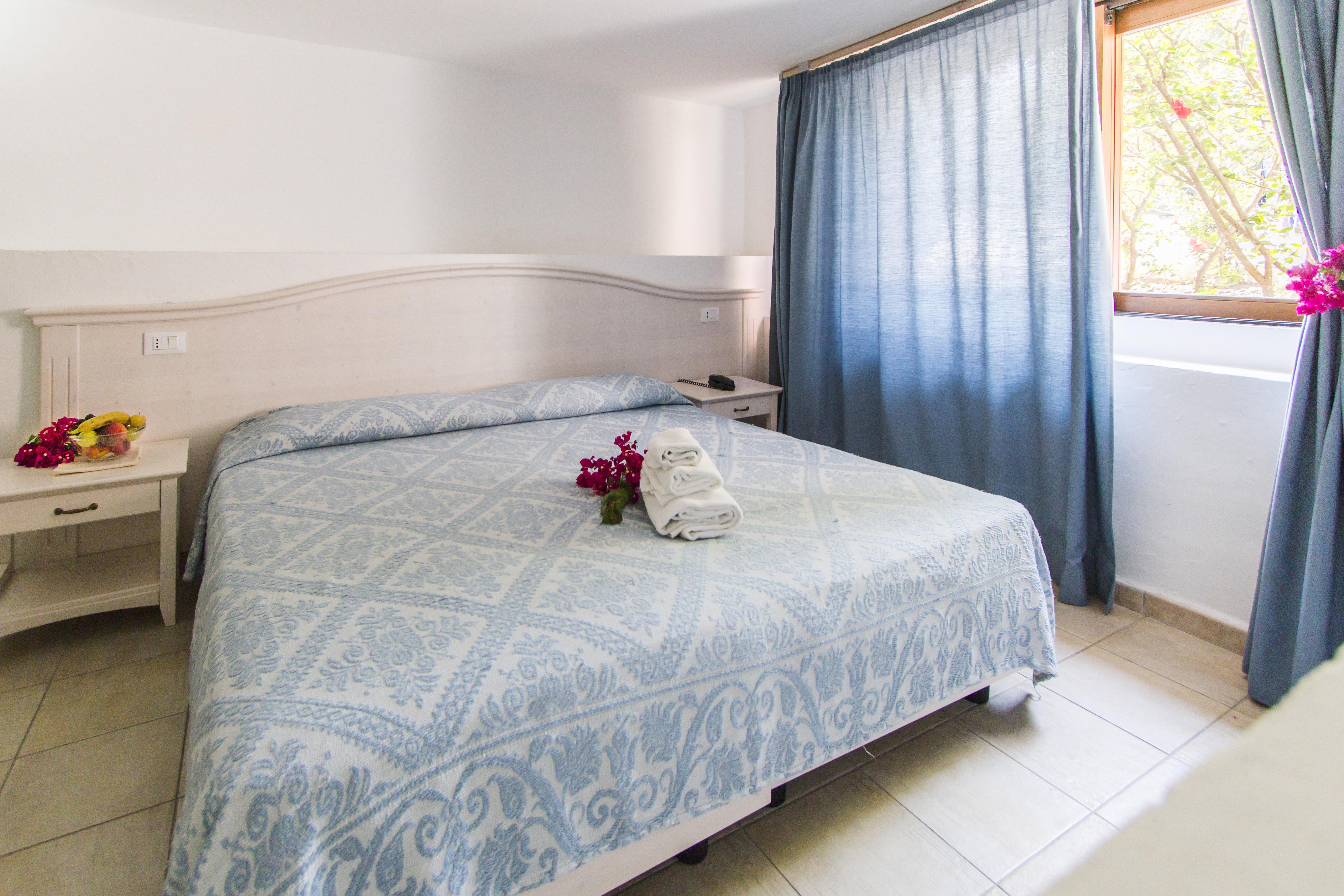 Hotel Li Graniti Baia Sardinia Exteriér fotografie