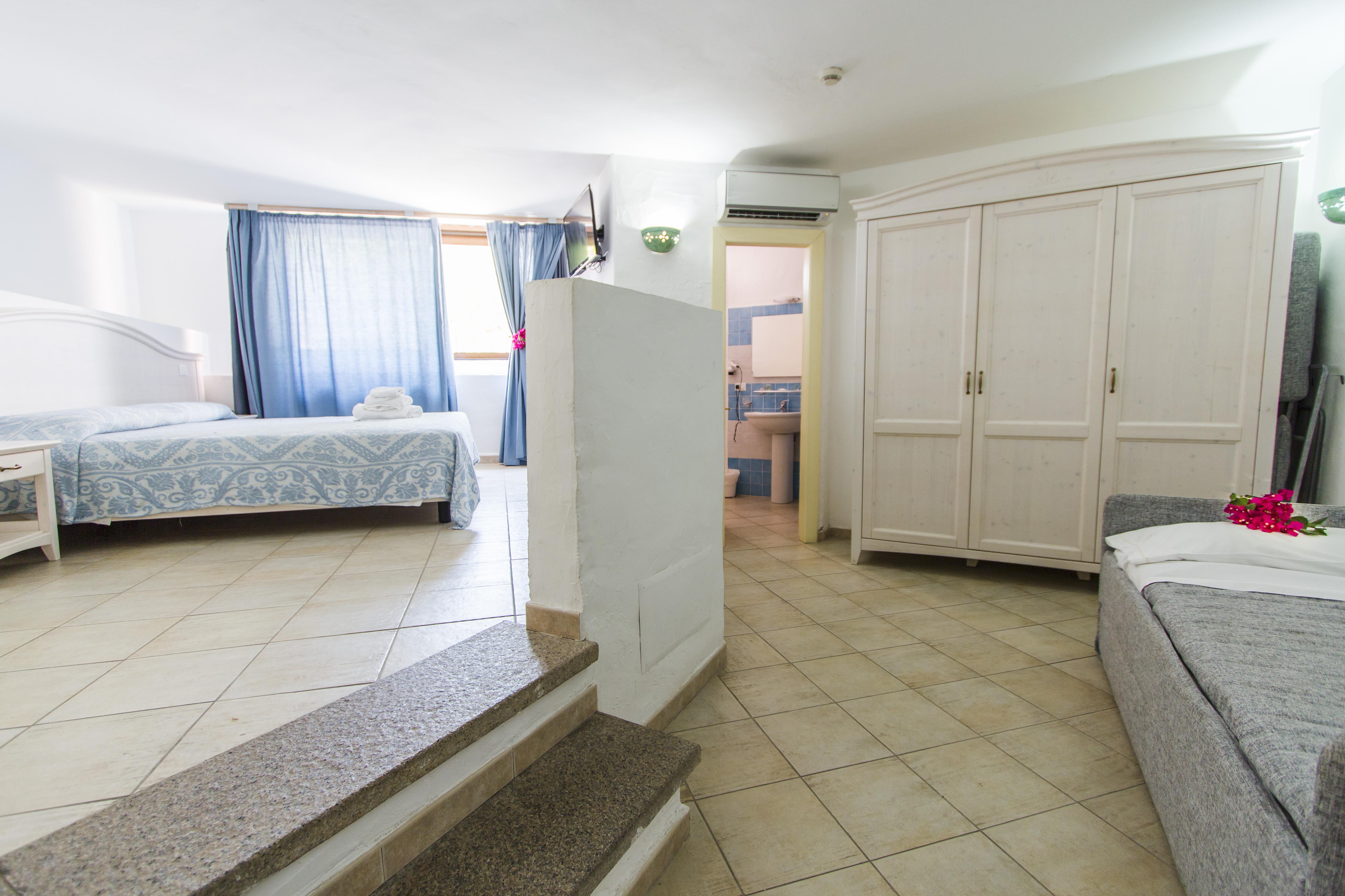 Hotel Li Graniti Baia Sardinia Exteriér fotografie