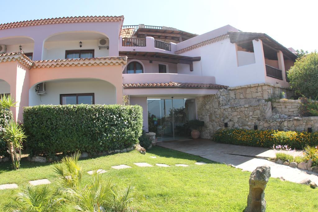 Hotel Li Graniti Baia Sardinia Exteriér fotografie